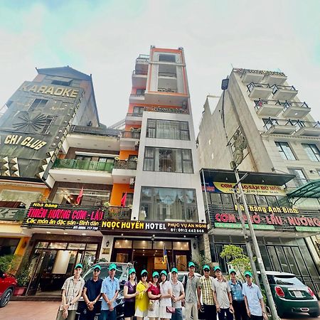 Ngoc Huyen Hotel Tam Ðảo Exteriör bild